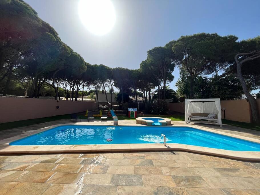 Villa Brasilia Чиклана-де-ла-Фронтера Экстерьер фото